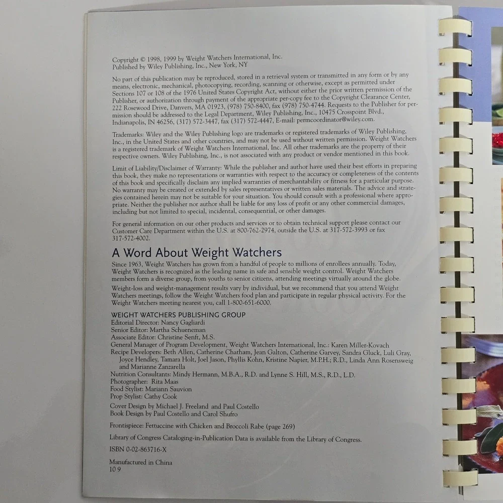 Weight Watchers New Complete Cookbook & Just 5 Recipes Book Bundle Healthy Diet - Picture 4 of 9